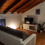 Trento 28 Apartment *